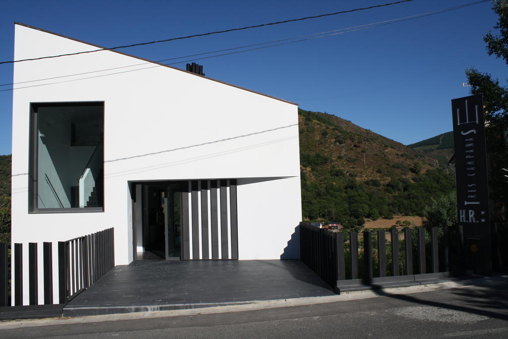 Hostal Tres Campanas Villafranca Del Bierzo Exterior foto